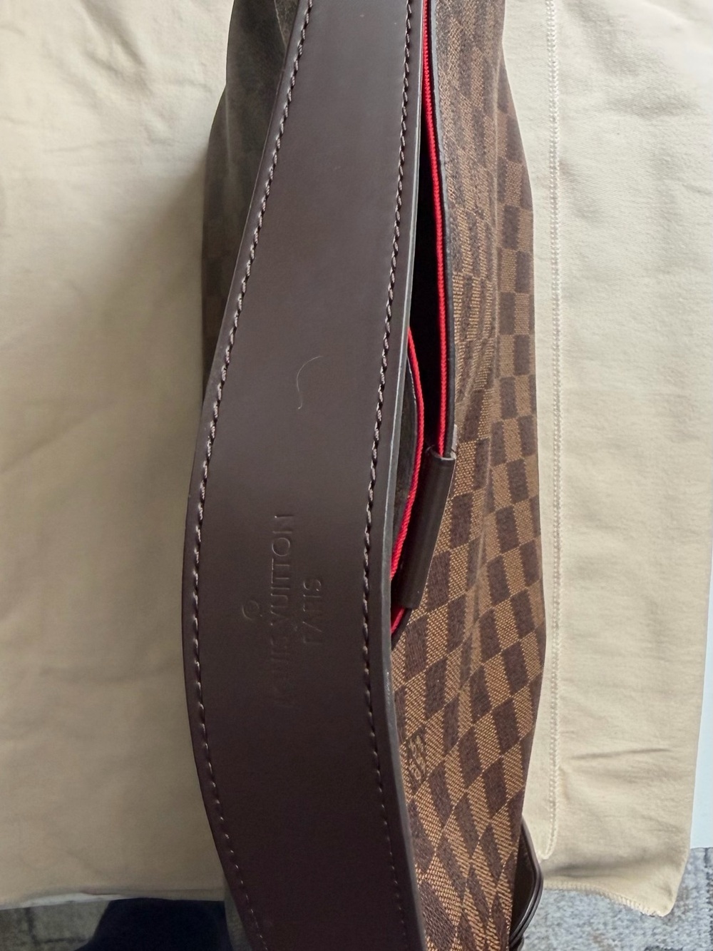 Louis Vuitton Graceful PM Brown Damier Shoulder Bag with Red Interior - Picture 14 of 16